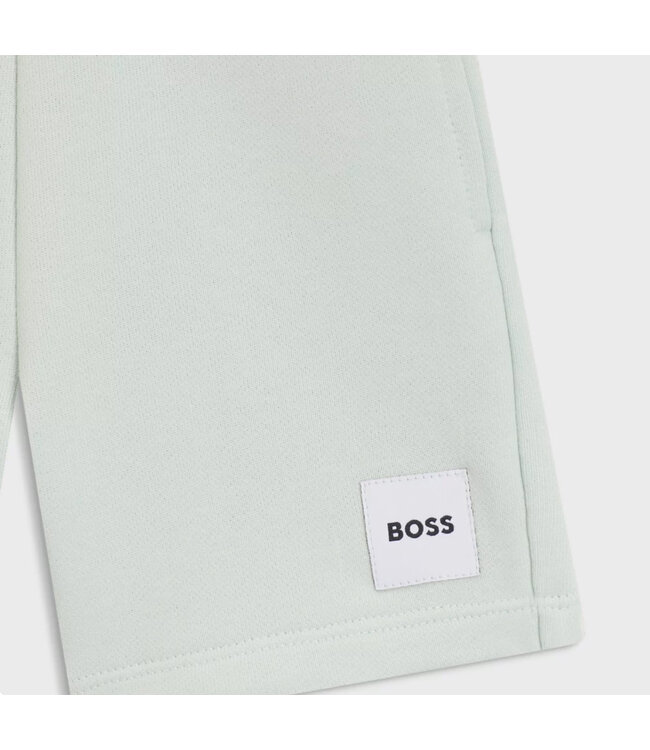 BOSS sprout green short