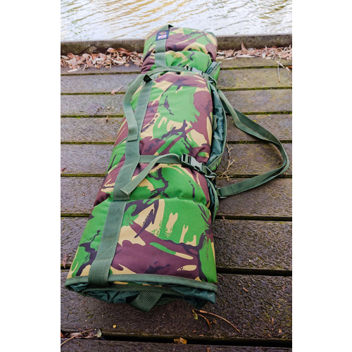 Cotswold Aquarius Carp roll up cradle mat