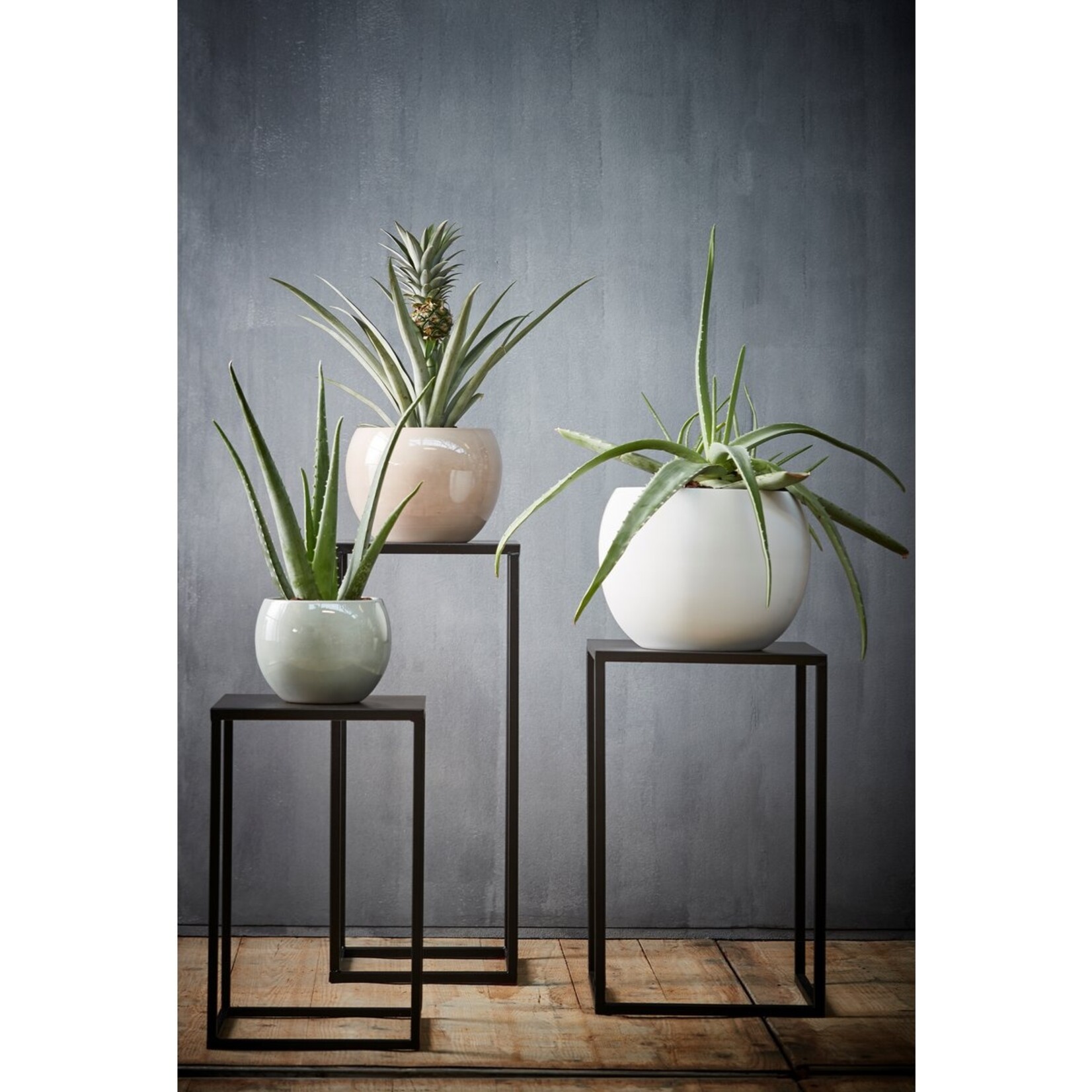 Mica Decorations Goa Bijzettafel - Set van 2 - L35 x B35 x H55 cm - Metaal - Zwart