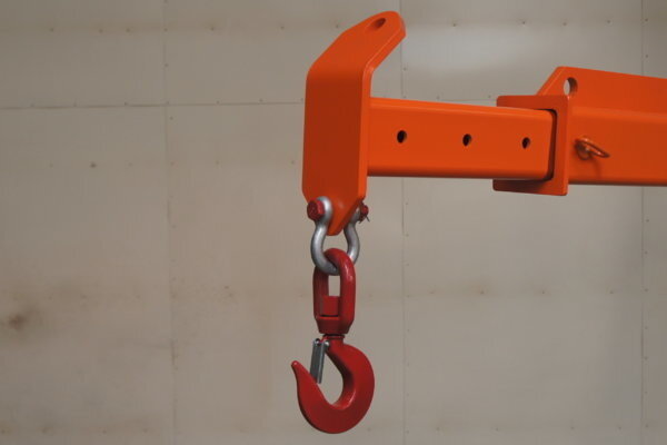 Bomaco Evenaar uitschuifbaar 12-8 ton