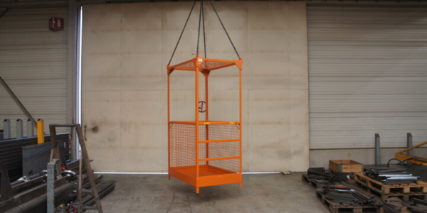 BAUER GmbH Manbak / Werkkooi BAUER GmbH Manbak / Werkkooi