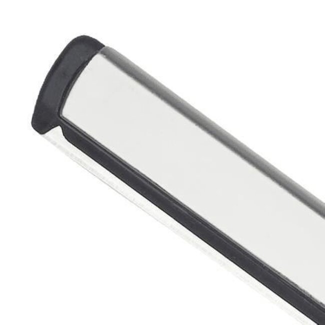 In doppelter Rasierklinge mit austauschbaren Klingen