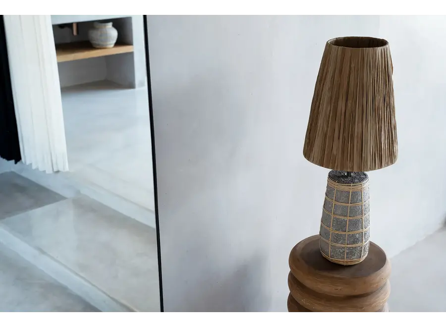 The Naxos Table Lamp - Concrete Natural