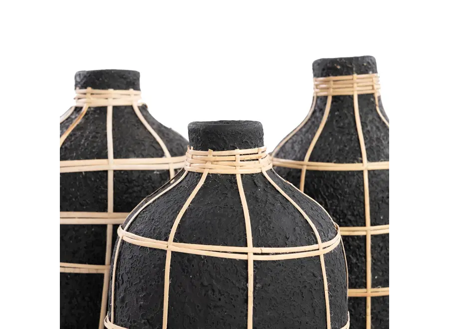 The Whoopy Vase - Black Natural - M