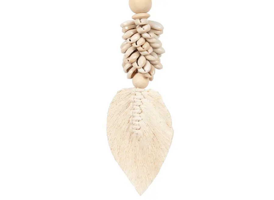 The Leaf & Shell Tassel - Natural