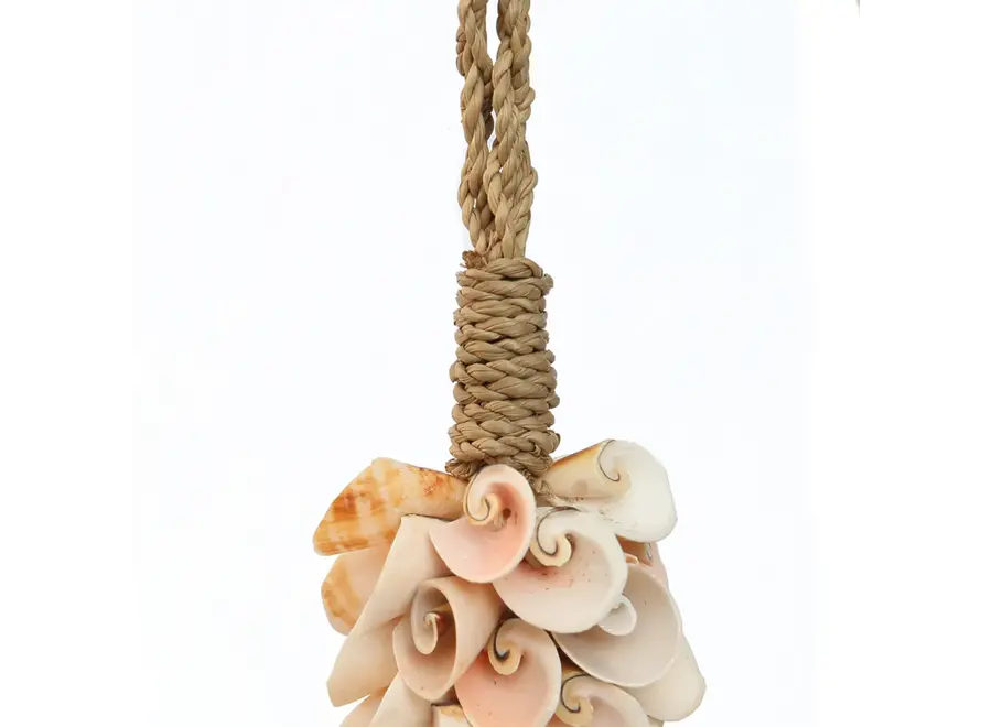 The Shell & Cotton Tassel - Pink