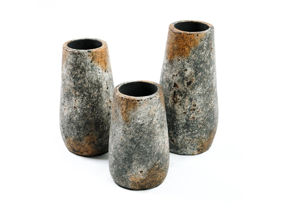 The Spooky Vase - Antique Grey - M