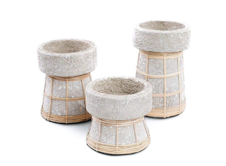 The Serene Candle Holder - Concrete Natural - M