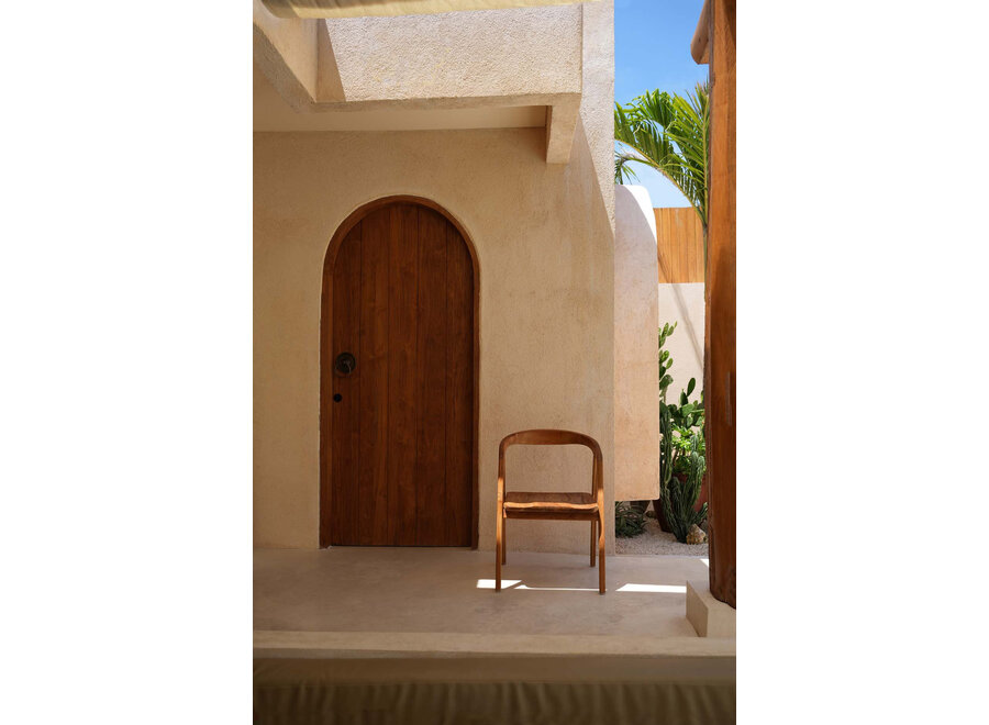 La Silla de Comedor Nihi Oka - Exterior