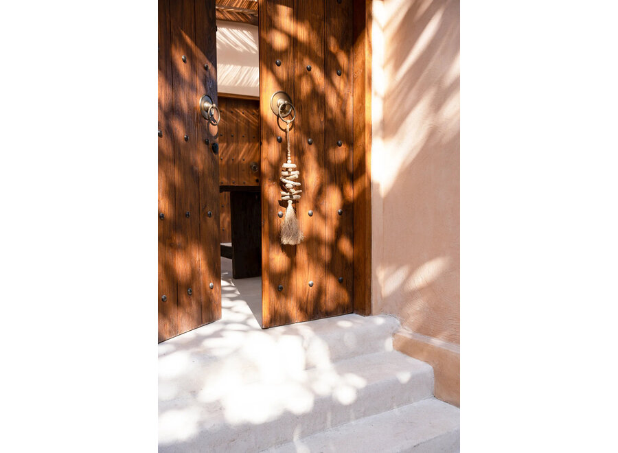 The Raffia Driftwood