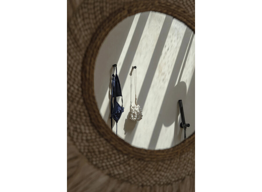 The Kai Tassel - White