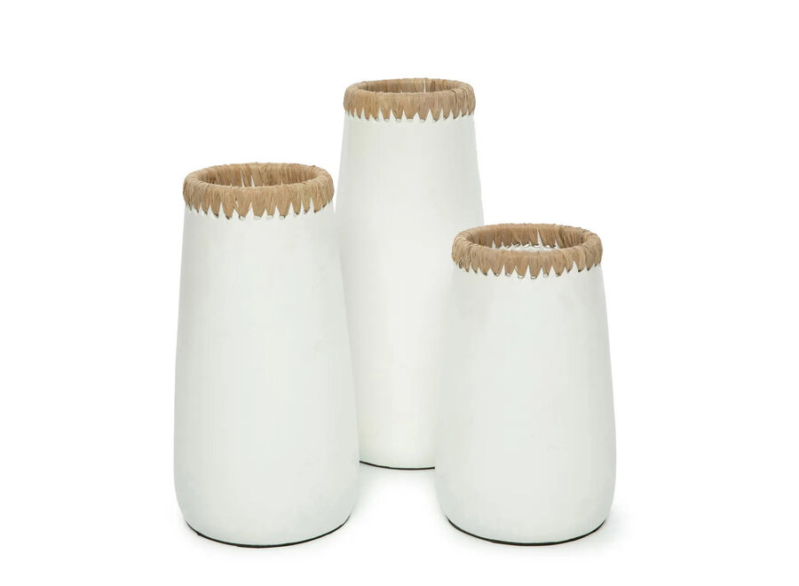 The Sneaky Vase - White Natural - M