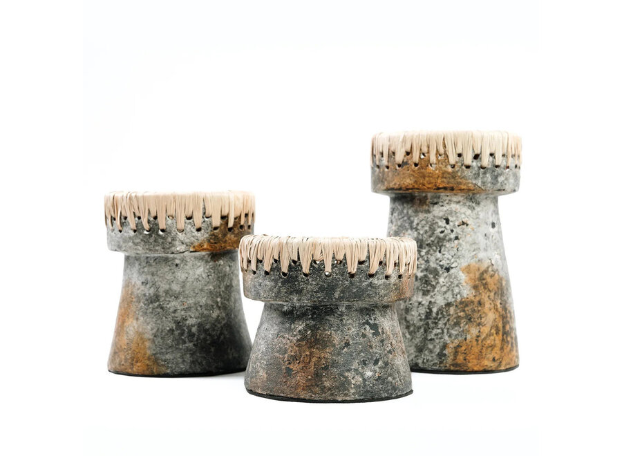 The Pretty Candle Holder - Antique Grey - L