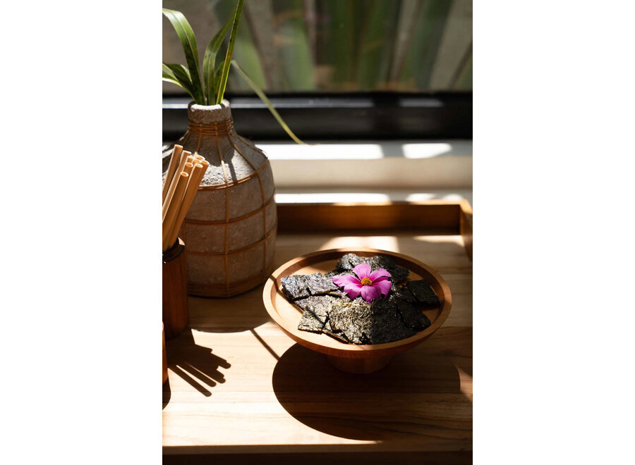 The Teak Root Cake Dish - S