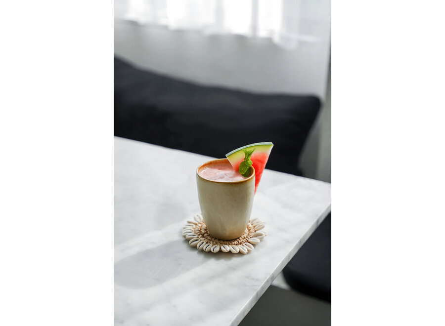 The Raffia Shell Coaster - Natural