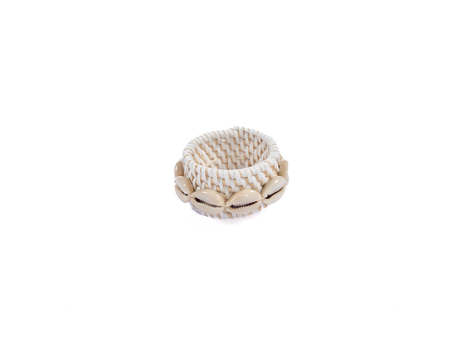 The Rattan Shell Napkin Ring - White - Set of 4
