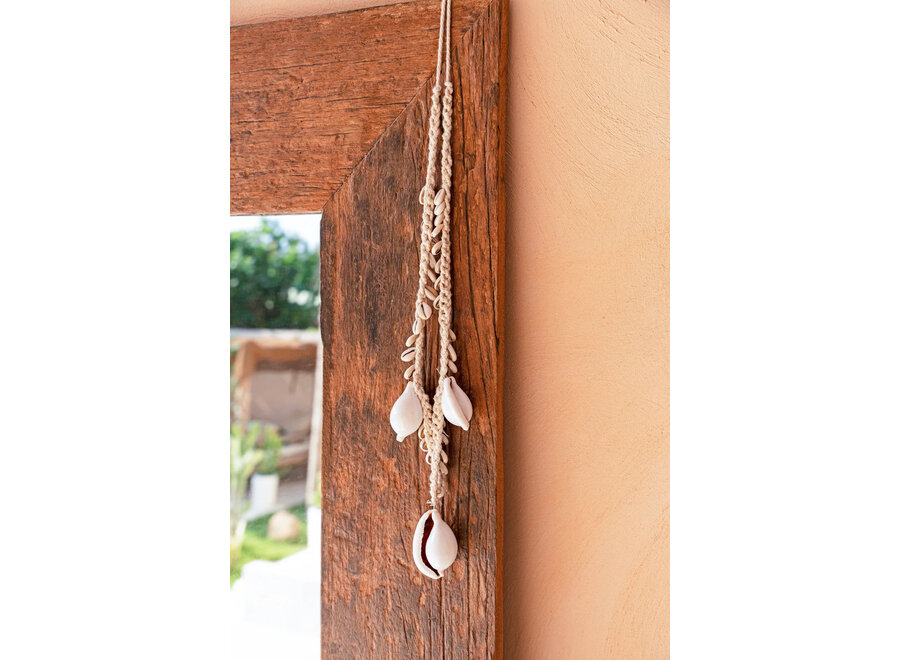 De Big White Cowrie Schelpenketting