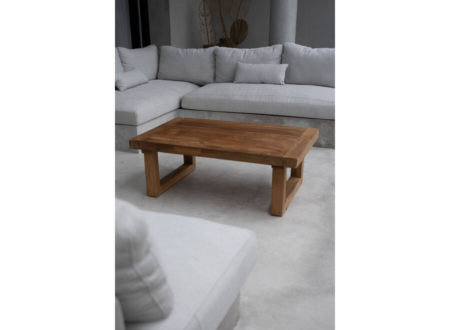 Der Couchtisch Aus Recyceltem Teakholz - Natur