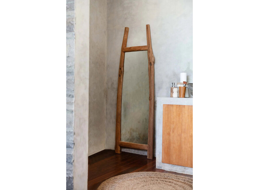 The Fabulook Dressing Room Mirror - Natural