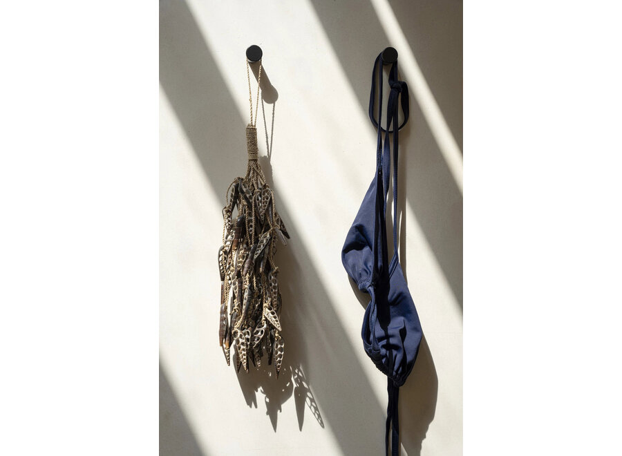 The Unicorn Shell Tassel - Brown