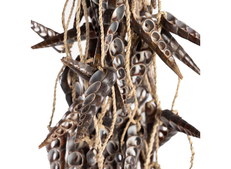 The Unicorn Shell Tassel - Brown