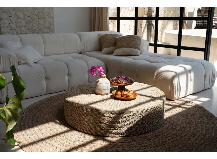 The Teak Root Cake Dish - L