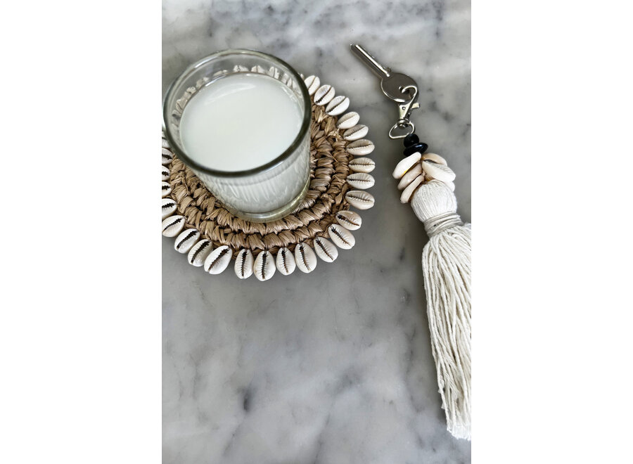The Cowrie Tassel Keychain - White
