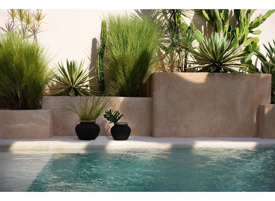 The Styly Vase - Black Natural - M