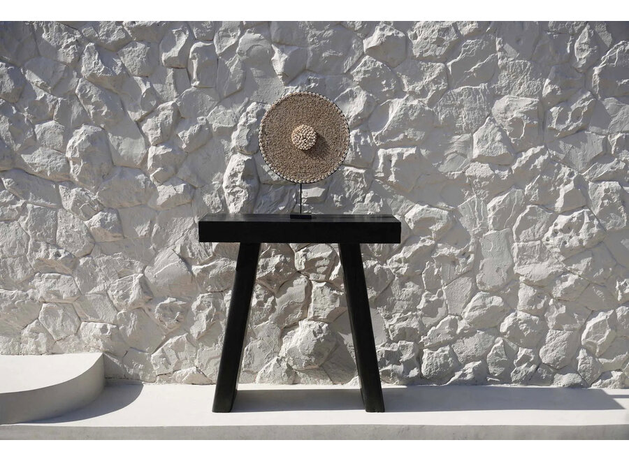 The Shell Guadeloupe on Stand - Natural White