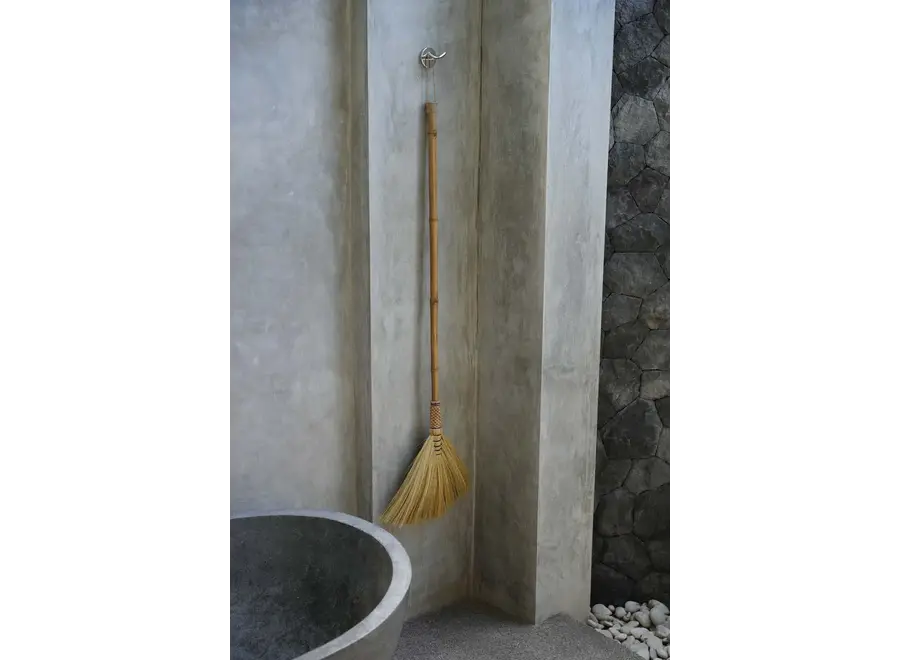 The Big Broom - Natural