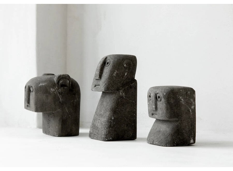La Sumba Statuetta in Pietra #18