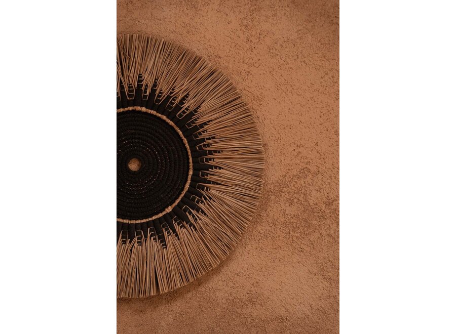 La Décoration Murale En Macramé Et Raphia - Naturel Noir