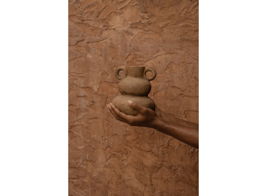 The Earthen Balance Vase - Sand - S