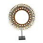 Der Buffalo Tooth Hoop auf Ständer