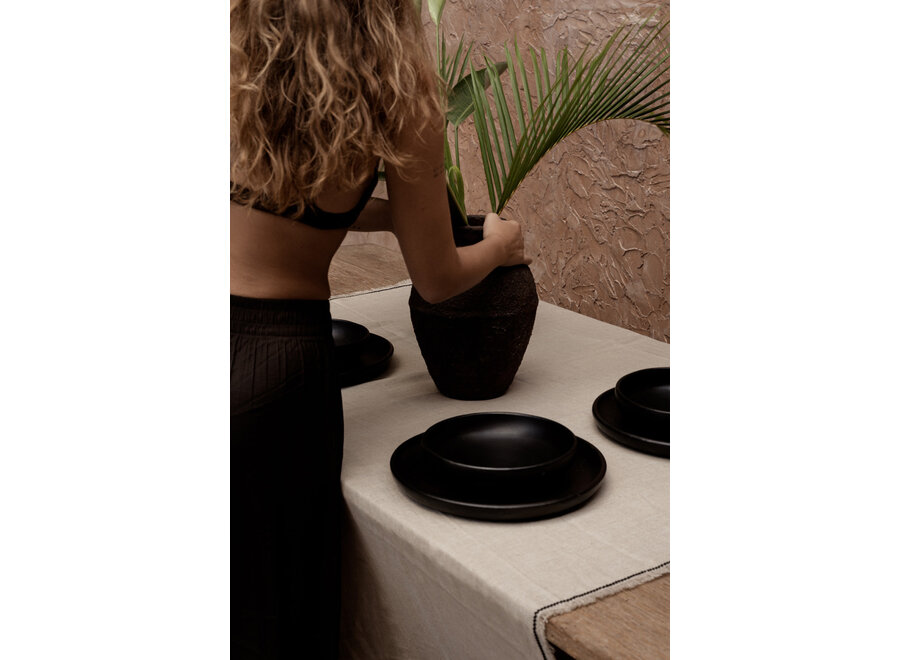 The Amphora Rustica Vase - Burgundy - M