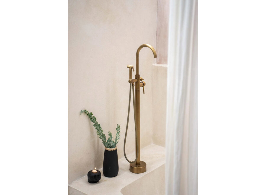 The Sneaky Vase - Black Natural - M