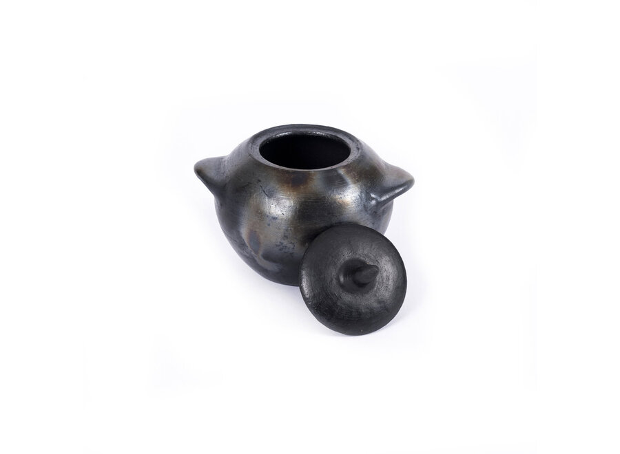 Le Pot Burned - M