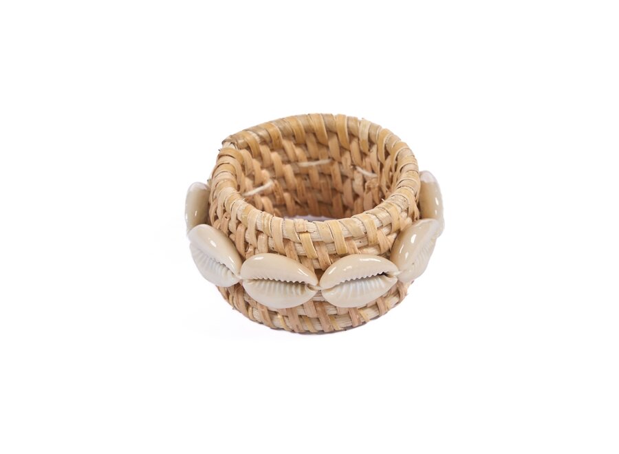 The Rattan Shell Napkin Ring - Natural White