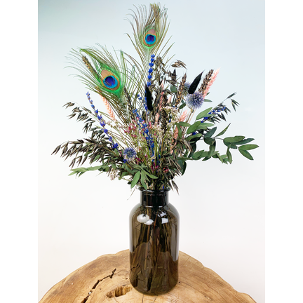 Dried flower bouquets