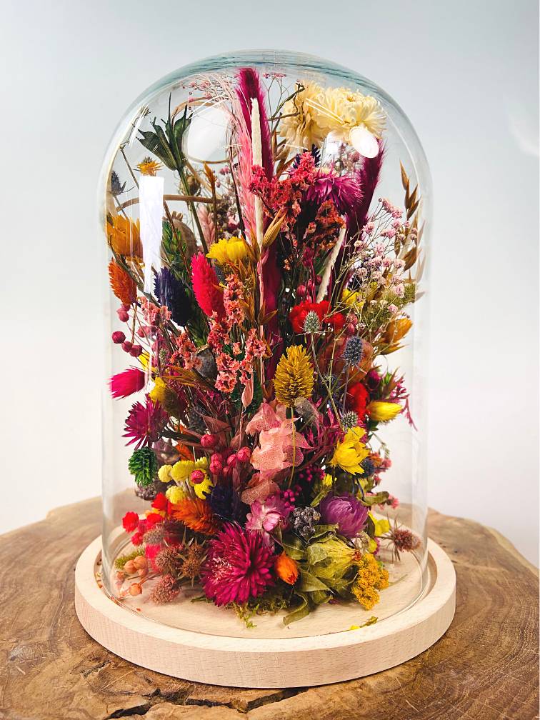 Fleurs sèches dans une cloche en verre ''large'' - ⌀22xH30cm
