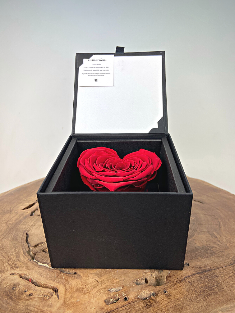 Rose longlife 'heart' dans un coffret cadeau