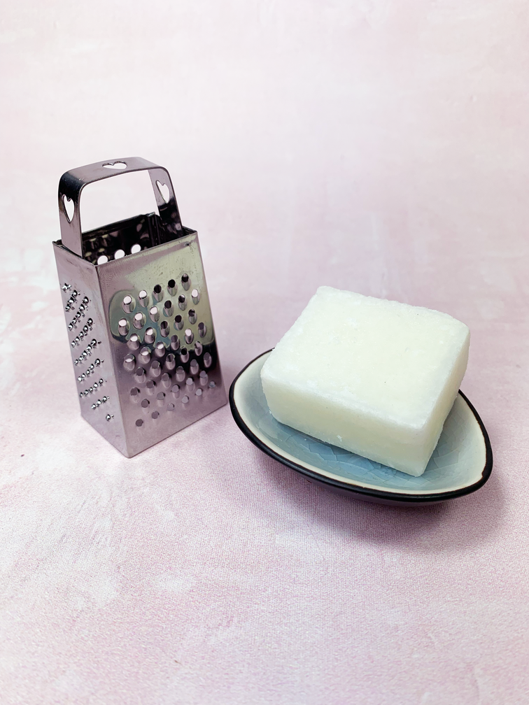 Mini grattugia speciale per cubetti d'ambra (argento)