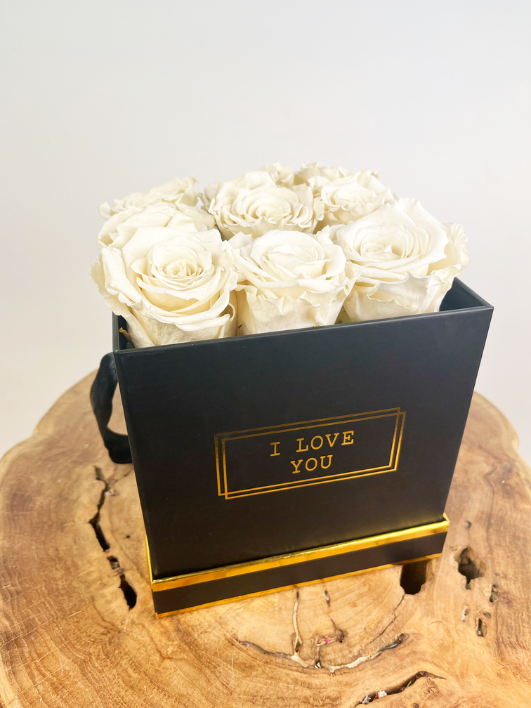 Caja de lujo para rosas de larga duración - 9 rosas 'blancas