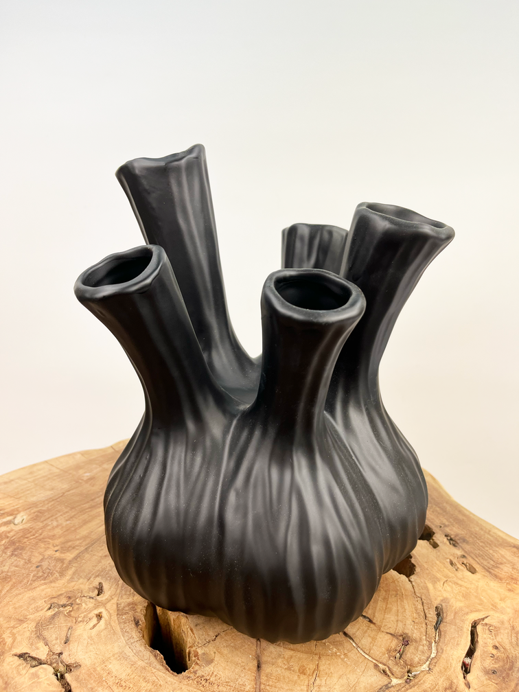 Vaso a tulipano di tendenza "nero" ⌀20xH25cm