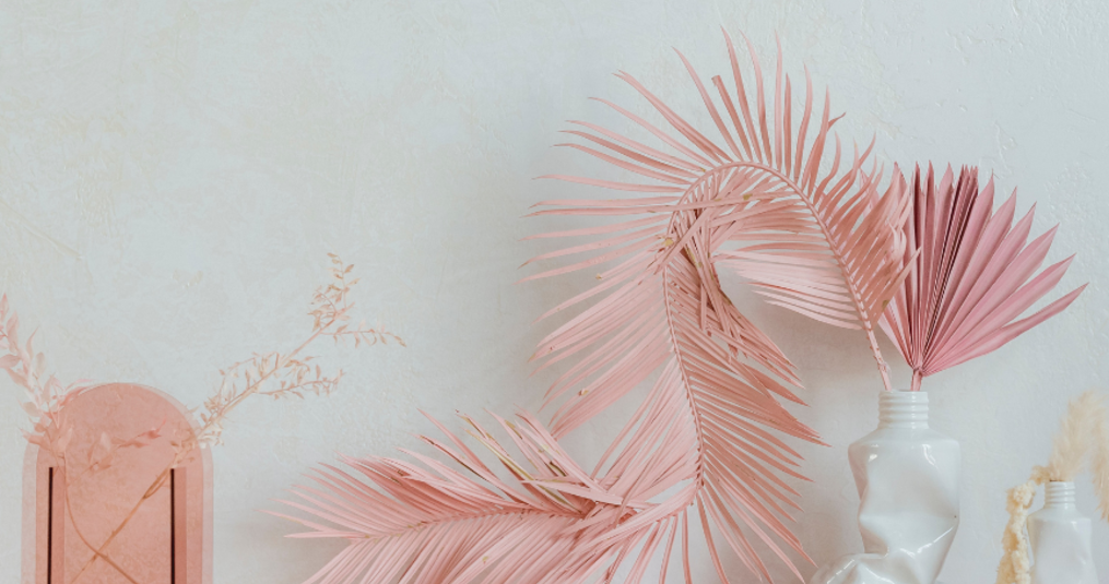 Fleurs fraîches, fleurs séchées ou fleurs artificielles