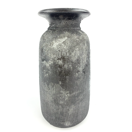 Earthenware vases