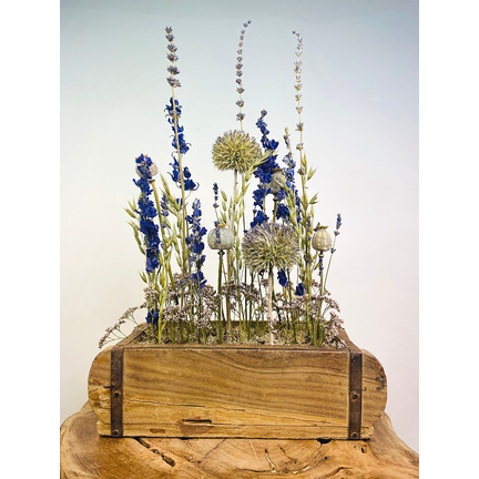 Dry flowers on the table