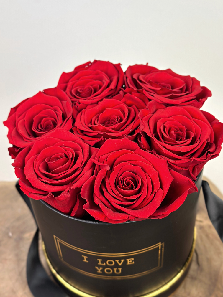 Luxuriöse "Ich liebe dich" Rosenbox (mit 7 langlebigen Rosen) - "rot"