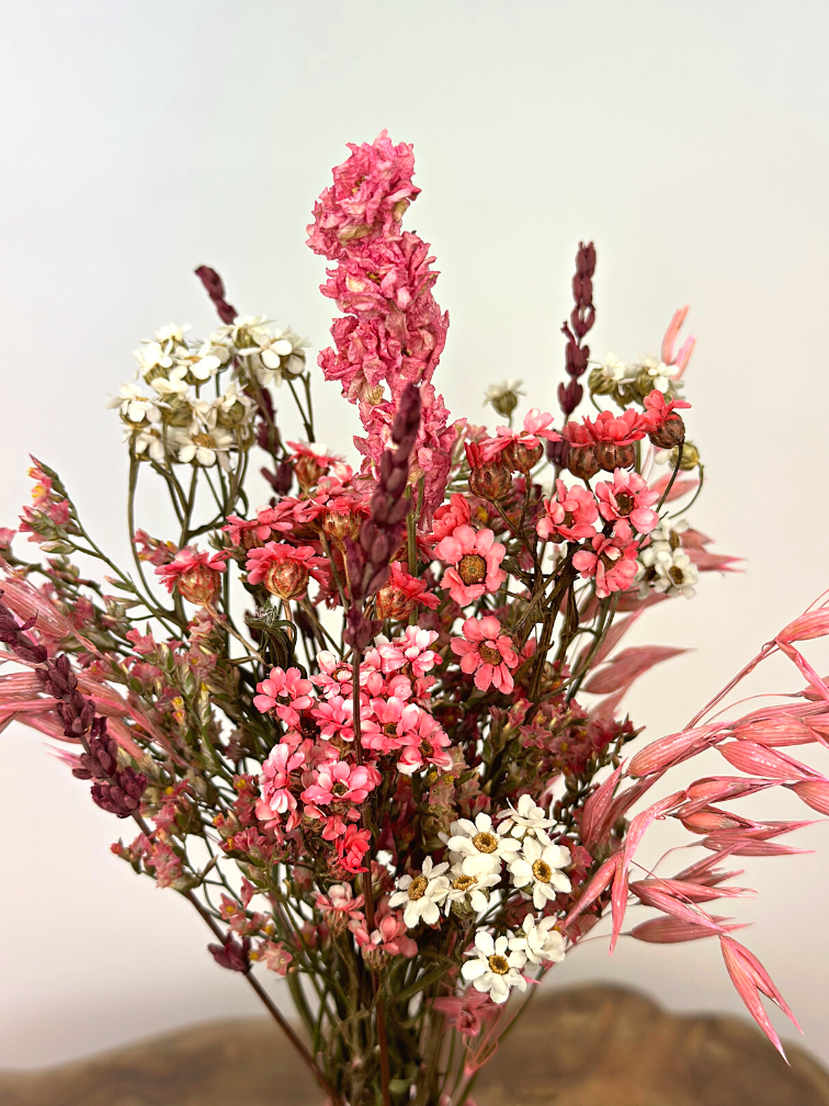 Mini bouquet "Dani's Wish" in coloured vases