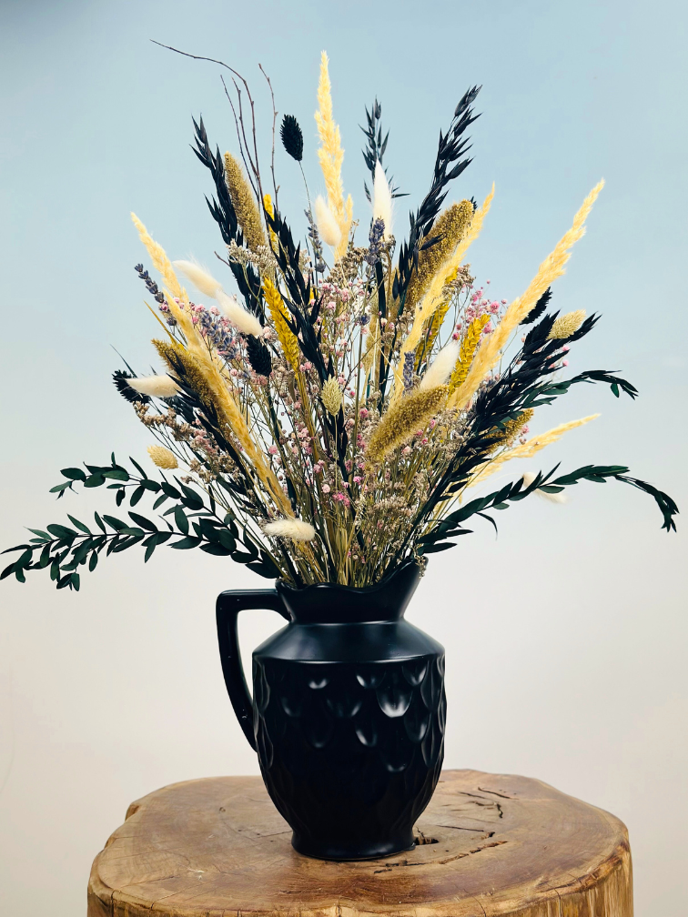 Bouquet of dried flowers "Black Beautea" | 50cm